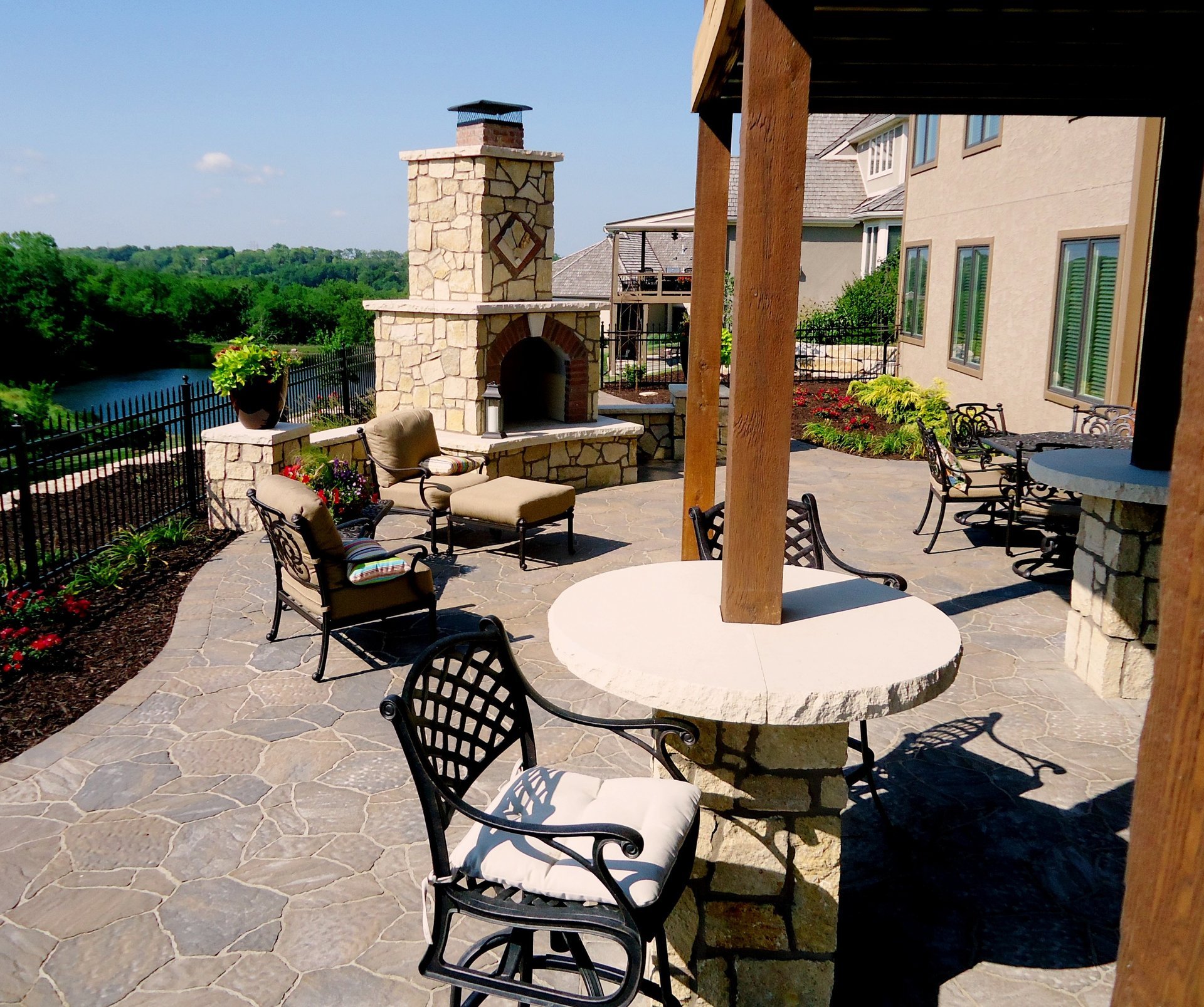Outdoor Living Landscaping in Lawrence KS Landscapers